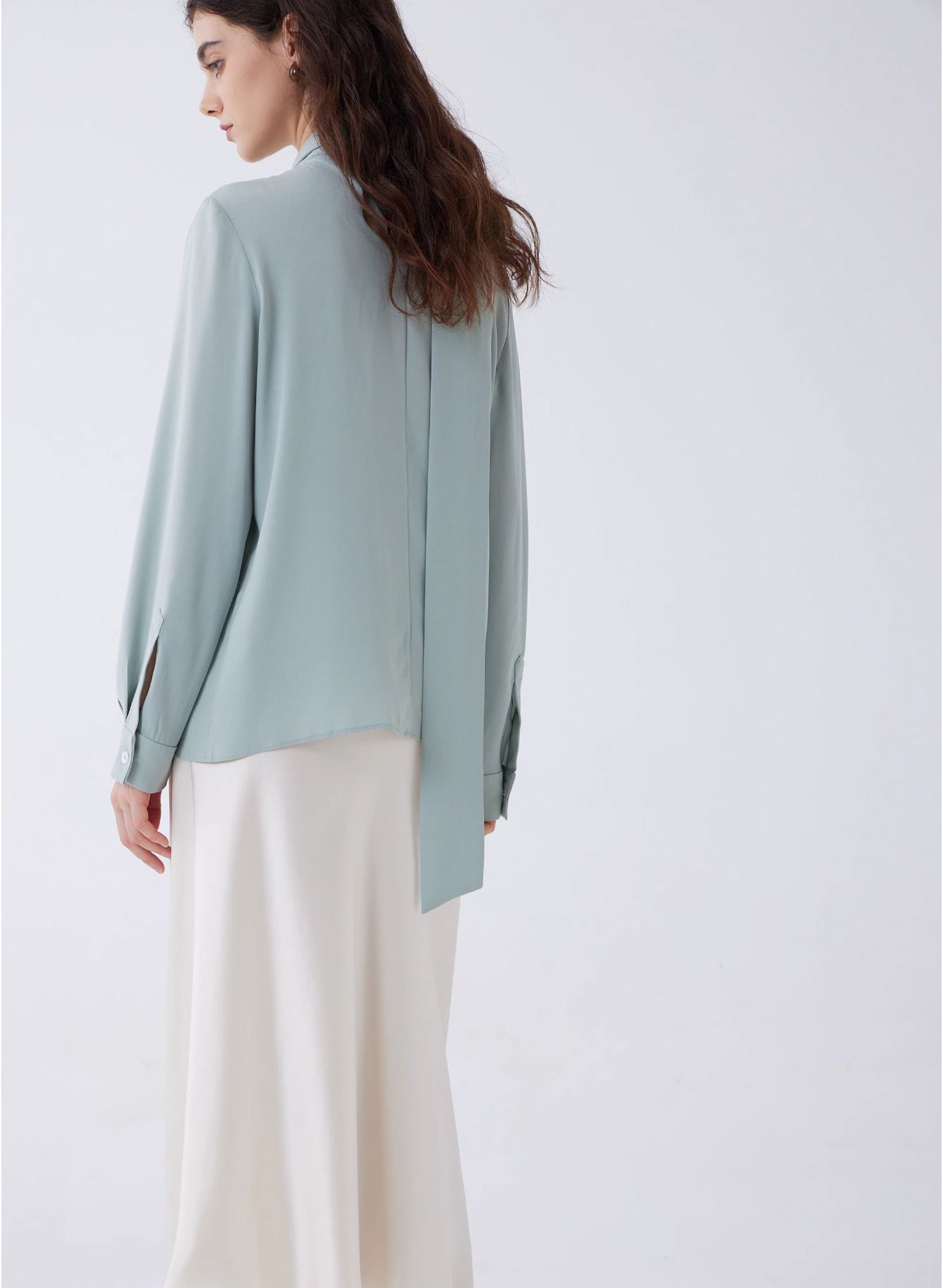 Elegant Women Pullover Blouse Shirt with Ribbon