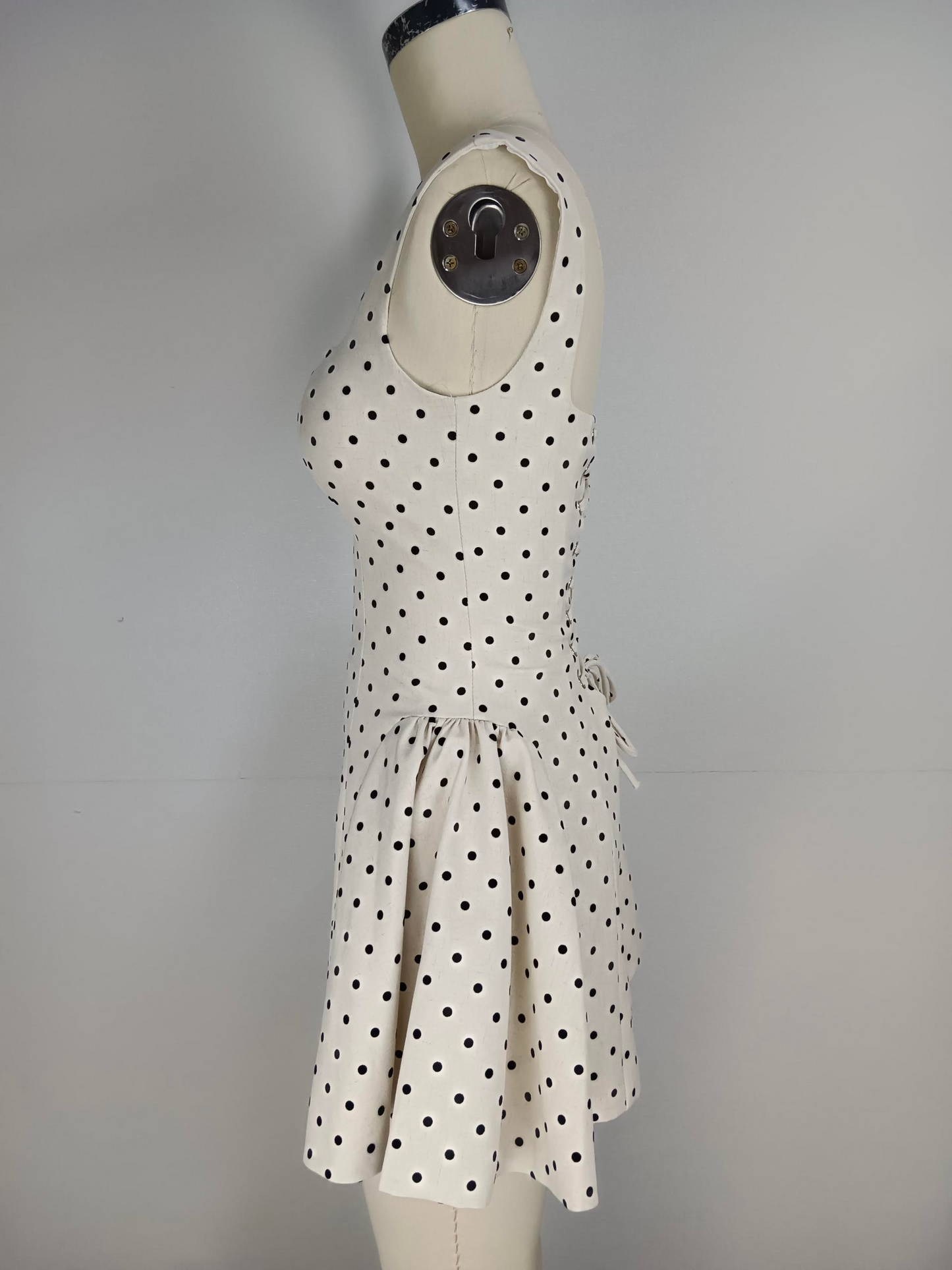 Summer new sweet socialite polka dot pattern back strap design suspender dress