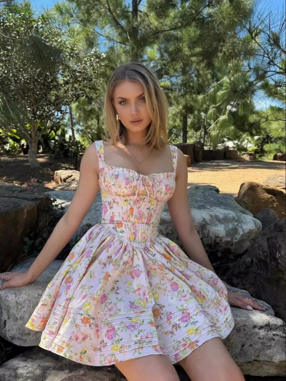 Countryside floral camisole dress with waist cinching slimming A-line dress