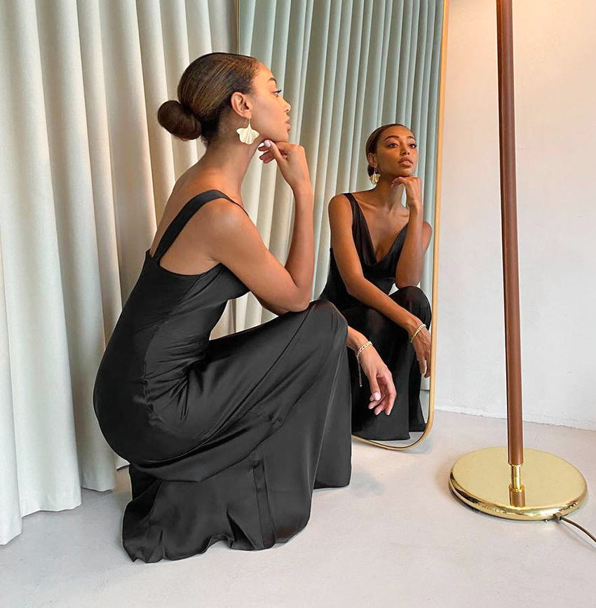 Ice Silk Imitation Silk V-neck Black Dress