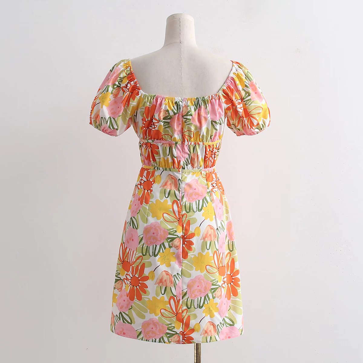 Puff Sleeve Dress with Waist Details